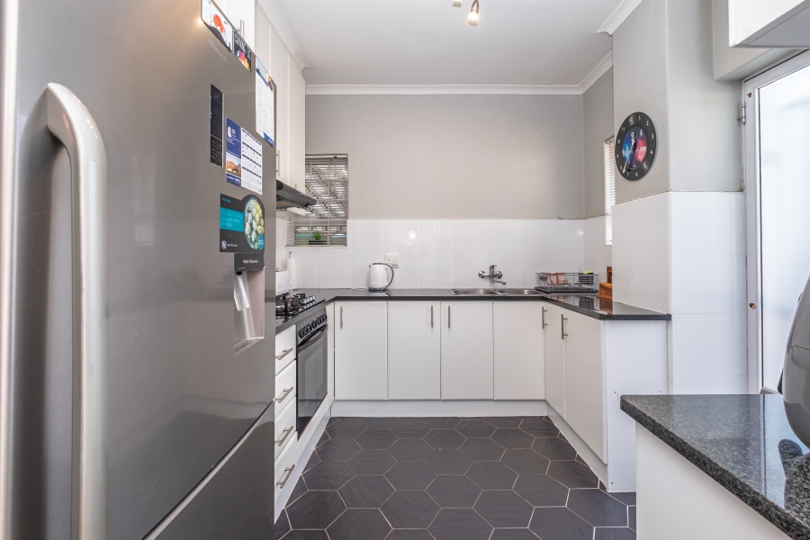 3 Bedroom Property for Sale in Rondebosch Western Cape